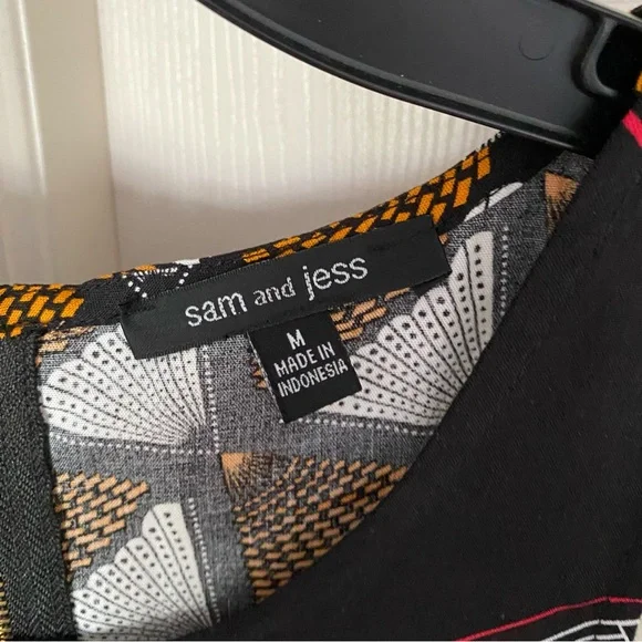 Sam and Jess size medium dress - Picture 6 of 8